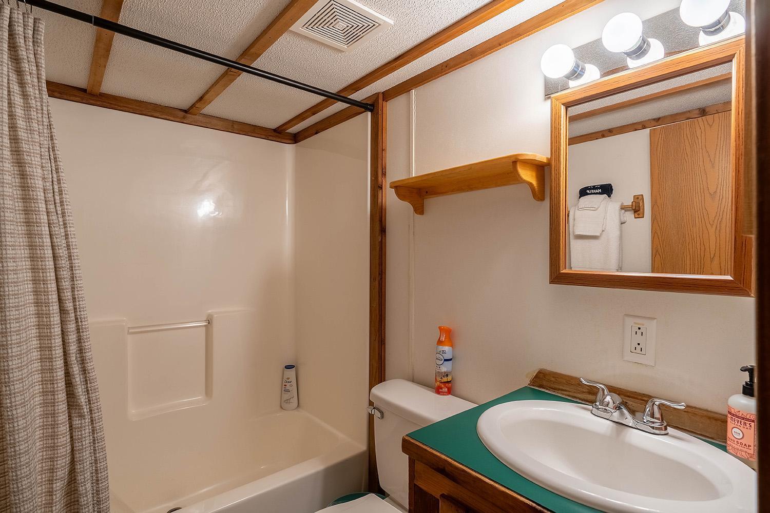 Отель Camp Almanor At Big Springs Westwood Экстерьер фото