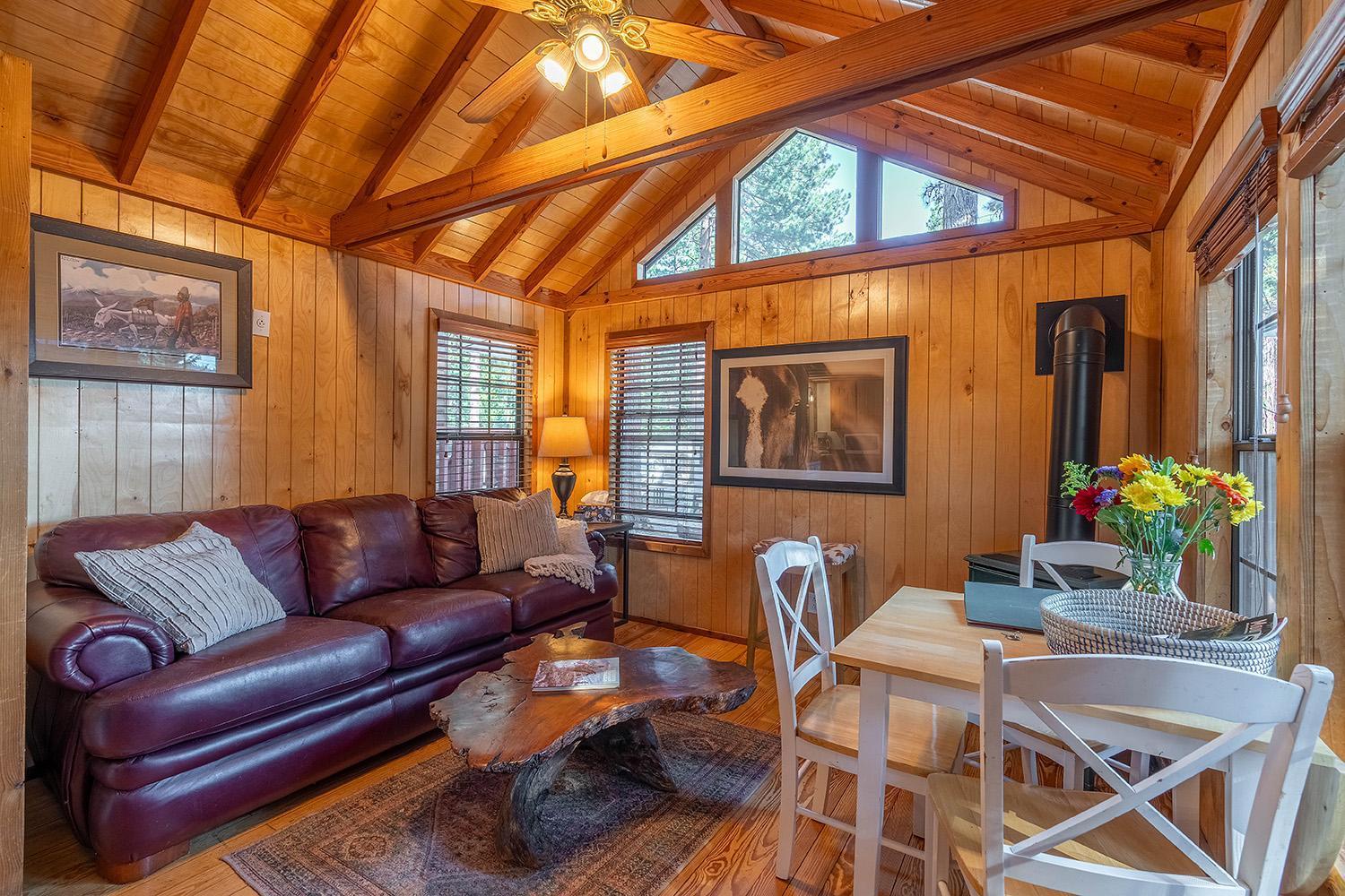 Отель Camp Almanor At Big Springs Westwood Экстерьер фото