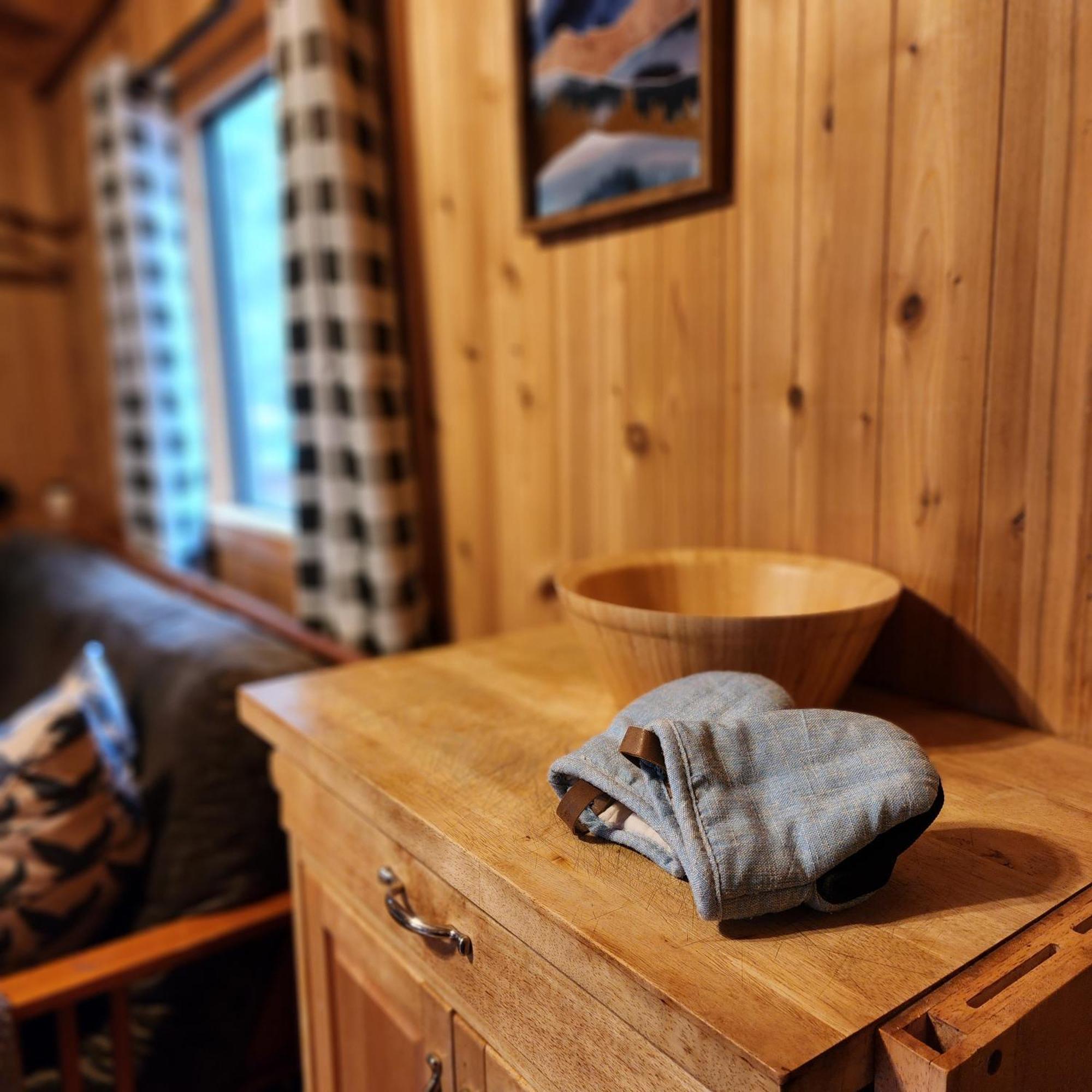 Отель Camp Almanor At Big Springs Westwood Экстерьер фото