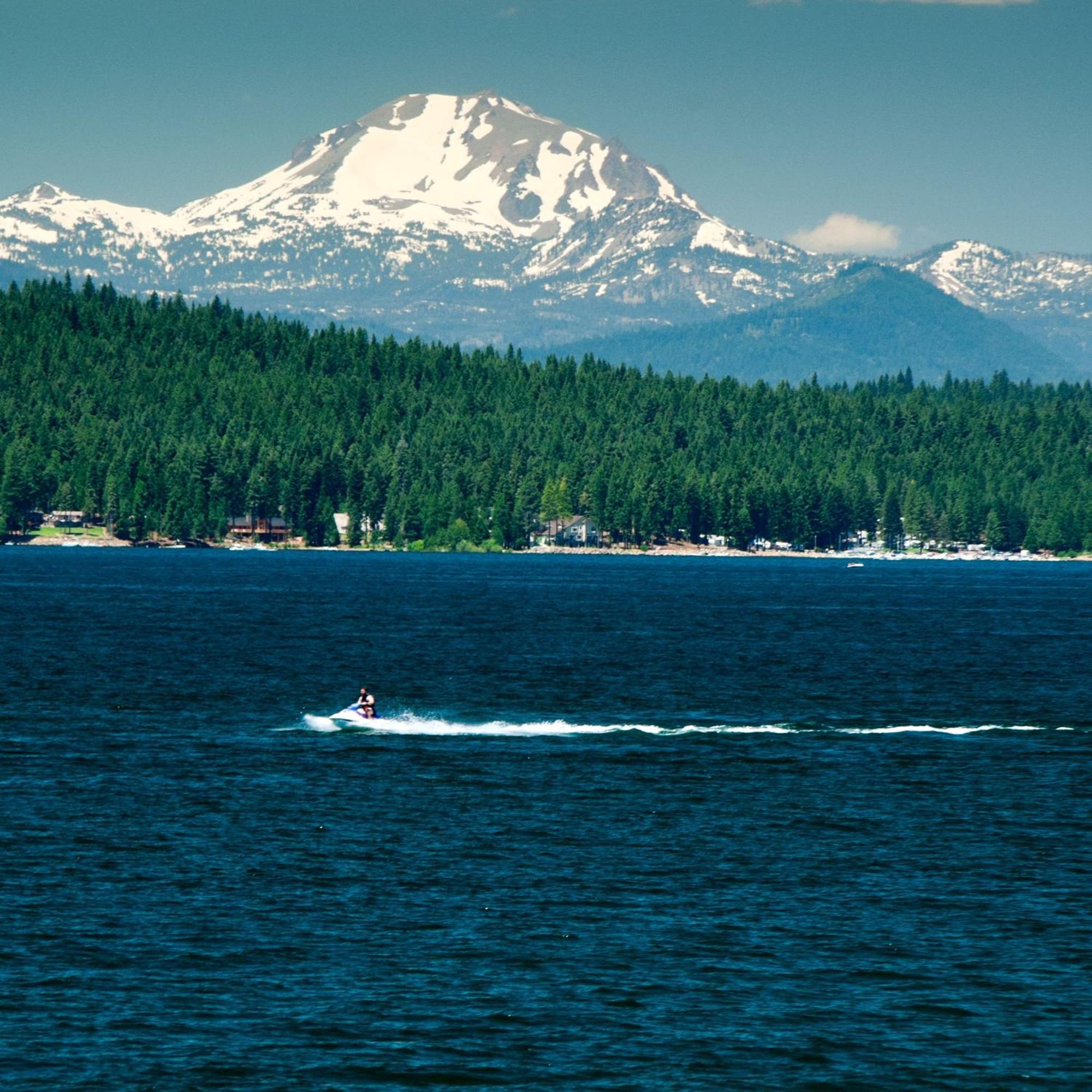 Отель Camp Almanor At Big Springs Westwood Экстерьер фото